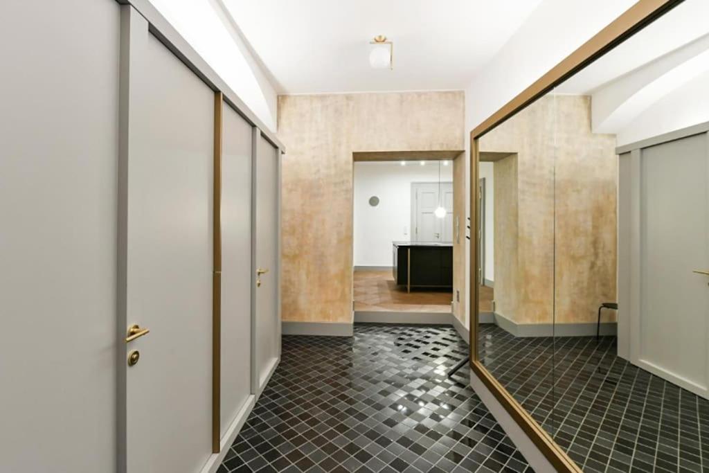 Luxury Old Town Apt, Parking Apartamento Praga Exterior foto